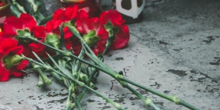 Пенсионер из Мончегорска добился выделения места на кладбище рядом с женой
