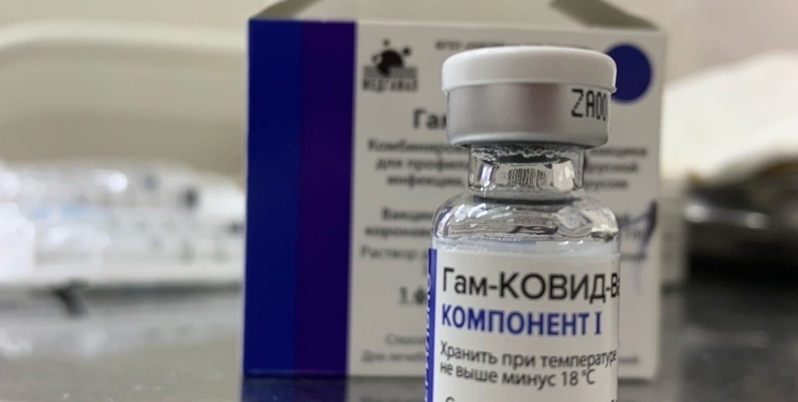 На ревакцинацию от CoViD-19 в Мурманской области ожидают 201 тысячу человек