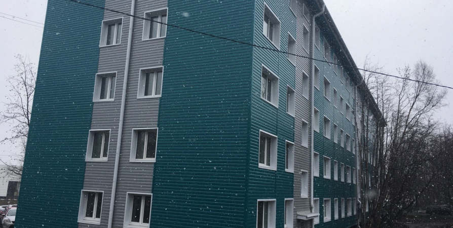 В Мурманске на Свердлова завершили ремонт дома после взрыва газа в 2018 году