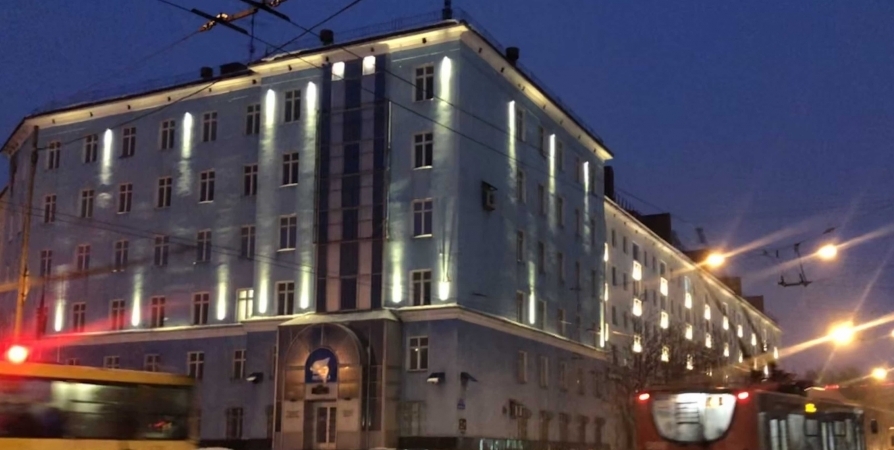 В этом году художественная подсветка появится на 45 зданиях Мурманска