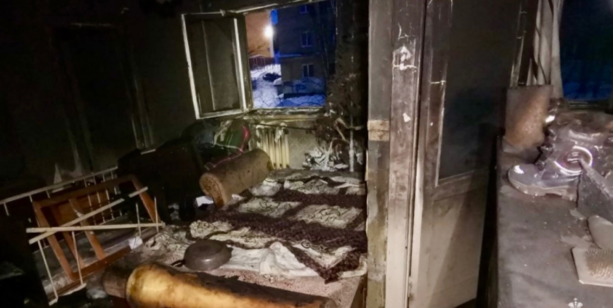 В Мурманске при пожаре в квартире на Свердлова пострадал ребенок