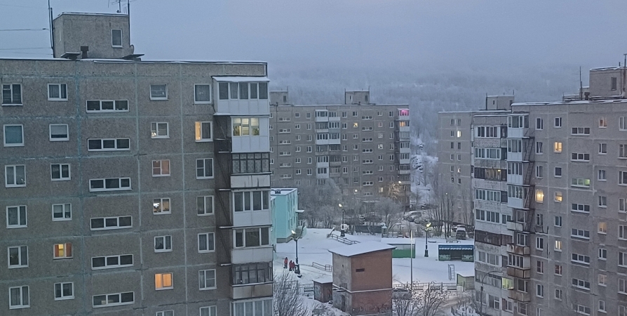 В Мурманской области сегодня ветрено и снежно