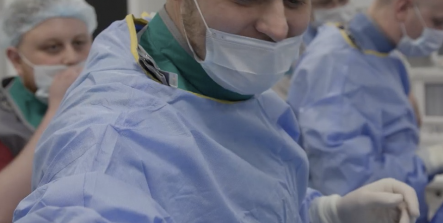 Специалисты больницы имени Пирогова обследовали 30 пациентов в Оленегорске-2