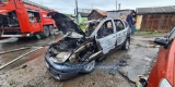 Два пожарных расчета тушили иномарку в Североморске