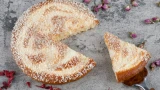 Бесподобный творожный пирог: «изумит» вкусом — быстрый рецепт к чаю