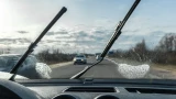Дворники больше не скрипят — менять не пришлось: 3 главных секрета