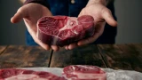 Мясо этих производителей лучше не покупать: пичкают чем попало — как выбрать хорошее