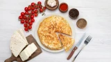 Вкуснее любого лаваша: лепёшки с творогом и зеленью — к шашлыку идеально