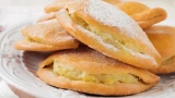 Нежные сочники, как в СССР: бесподобный вкус — идеальны для завтрака или перекуса