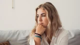 Извиняться — и снова терпеть: 5 признаков, что вы живёте не своей жизнью