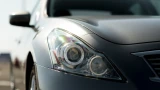Почему фары мутнеют? Автомеханик раскрыл все карты