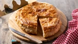 Вкуснейший пирог с капустой: рецепт на скорую руку — справится даже начинающая хозяйка