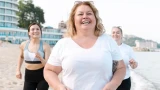 7 стильных вещей: идеально садятся на пышные формы 50+ — придадут особый шарм