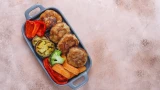 Секрет идеальных котлет — фарш воздушный, как облачко: 3 неожиданных ингредиента