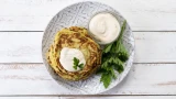 Капустные оладьи по советскому рецепту: родной вкус с бабушкиной кухни — готовить всего лишь 15 минут