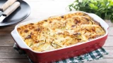 Капусту больше не тушу, а готовлю запеканку в духовке — настолько вкусная, что муж постоянно зовет родню на дегустацию: как же он надоел