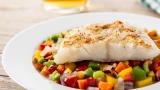 Деликатес за копейки: минтай без проблем — рецепт в 100 раз вкуснее, чем в ресторане