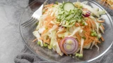 Сытный и вкусный капутсный салат за 10 минут — проще рецепта вы не знаете: идеальное дополнение к мясу