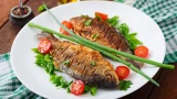 Рыбка на сковородке: разбираемся, полезен ли жареный продукты — организм скажет спасибо