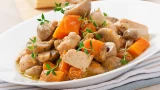 «Гости просят рецепт!» — мое фирменное блюдо из индейки с овощами