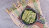 Ленивые пирожки с яйцом и луком: рецепт на 10 минут — нереально вкусно и бюджетно