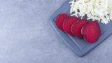 Маринованная свекла с луком — яркая и полезная закуска