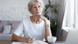 Одежда после 60: шокирующие ошибки, которые старят вас на 10 лет