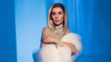 Анна Седокова кардинально сменила имидж: от рыжей бестии к нежной Барби