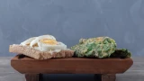 Продукты с плесенью: можно ли есть, если её убрать — какие могут быть последствия