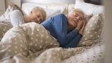 4 привычки, которые нужно исключить перед сном: советы для тех, кому за 65 — защита для сердца и профилактика инсульта