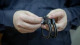Изуродававшему жену жителю Лувеньги грозит до 10 лет колонии