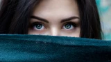 Сэкономили на бровисте — потом плакали: 8 печальных историй про брови