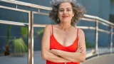 Моментально притягивают взгляд: 8 летних образов для дам за 50 — как с иголочки