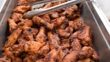 Курица в коптильне: превратит мясо в шедевр кулинарного искусства — летний вариант