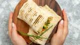 Быстрый ужин с лавашом: готовится за несколько минут — вкусно и сытно