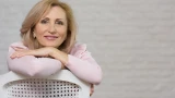 Женщины в 50+ могут выглядеть на 10 лет моложе: как сделать правильный макияж — в салон идти не обязательно