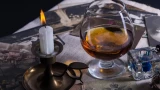 Натуральный коньяк от поддельного отличить легко: это можно делать сразу в магазине — на что обратить внимание
