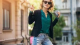 8 черт в одежде и поведении женщины: сразу выдают статус — секрет в деталях