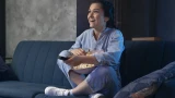 Сериал на вечер: 5 лучших новинок, которые не отпустят до самого конца — готовьте чай и угощение