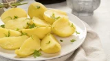 Картошка как в ресторане: зачем добавлять уксус при варке — почему лучшие повара варят только так