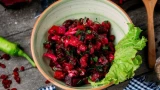 Овощи для винегрета за 3 минуты: готовятся одновременно - способ порадует всех хозяек
