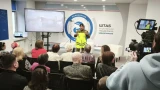 Опера, патриотизм, велосипед: мурманчане услышали песни Победы от певца и велопутешественника из Ташкента