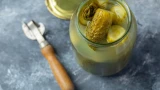 Вкус сожаления: 5 средств неспиртного опохмела из СССР — кроме огуречного рассола
