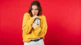 Жаба душит: названы знаки Зодиака, которые будут бороться за каждую копейку — в долг лучше не просить