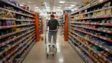 «Забота о клиентах»: зачем убрали камеры хранения из магазинов — узнали причину