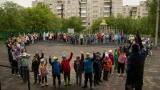 В Мурманске состоялся детский фестиваль «Семь цветов радуги — семья»