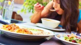 Совет от доктора Неумывакина, способный продлить жизнь: вы совершаете эту ошибку трижды в день — пора остановиться