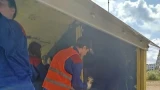 В Никеле студенты очищают городские объекты от вандальных надписей