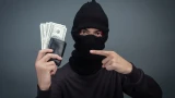 «Ваша дочь попала в ДТП»: 5 фраз, по которым я сразу определяю, что меня разводят мошенники — сразу же кладу трубку