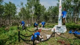 В Мурманской области волонтеры отреставрировали братское захоронение советских солдат